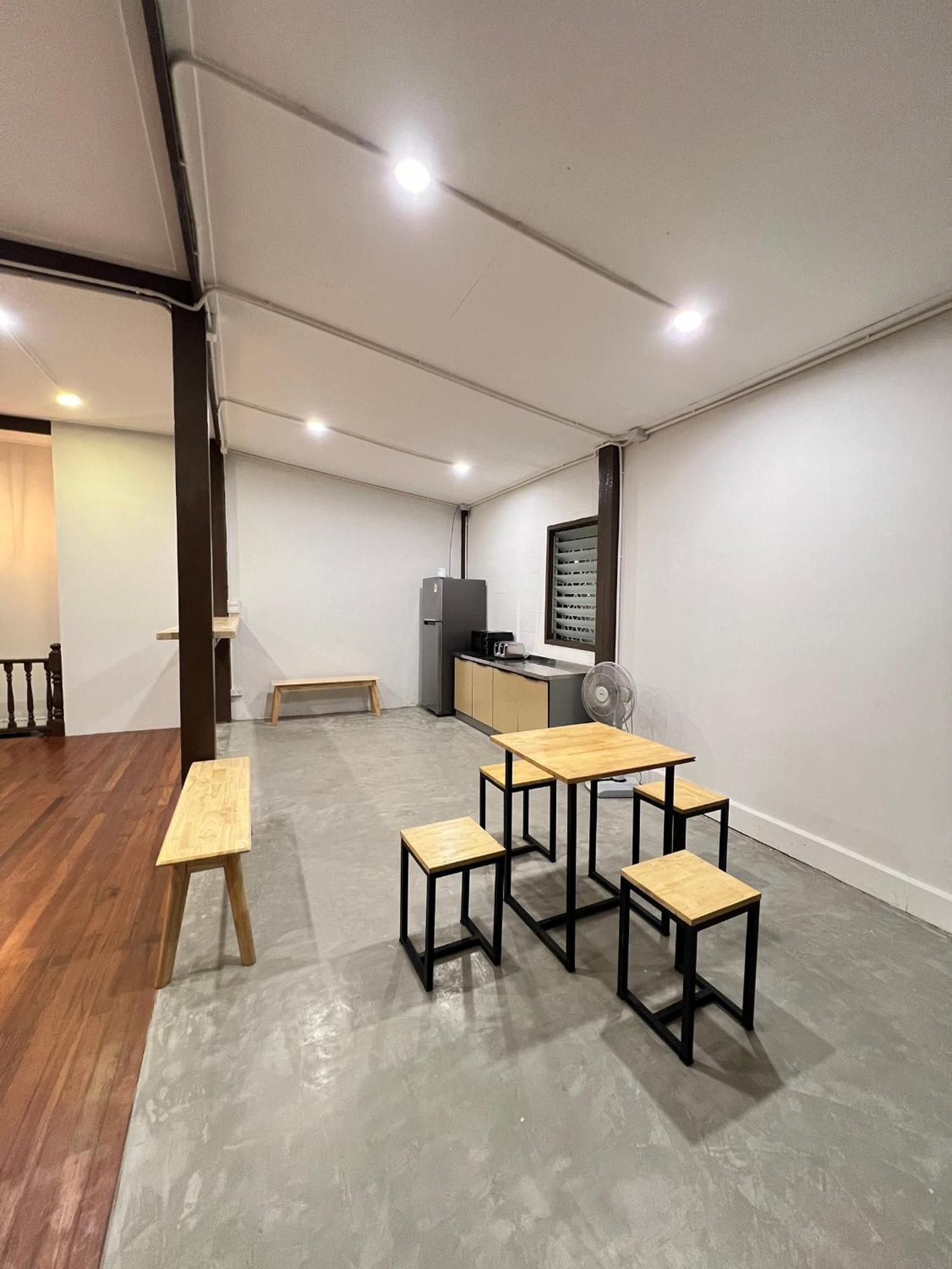 Hostel House Ju Bangkok Exteriér fotografie